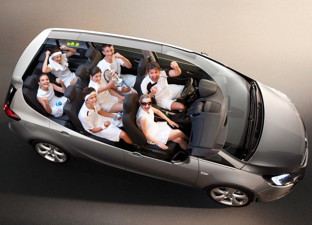 2012 Opel Zafira Tourer Interior  (View 7 of 11)