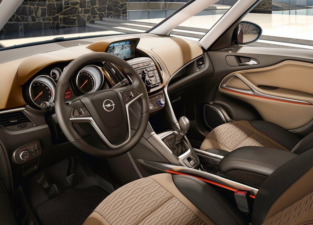 2012 Opel Zafira Tourer Interior (View 8 of 11)