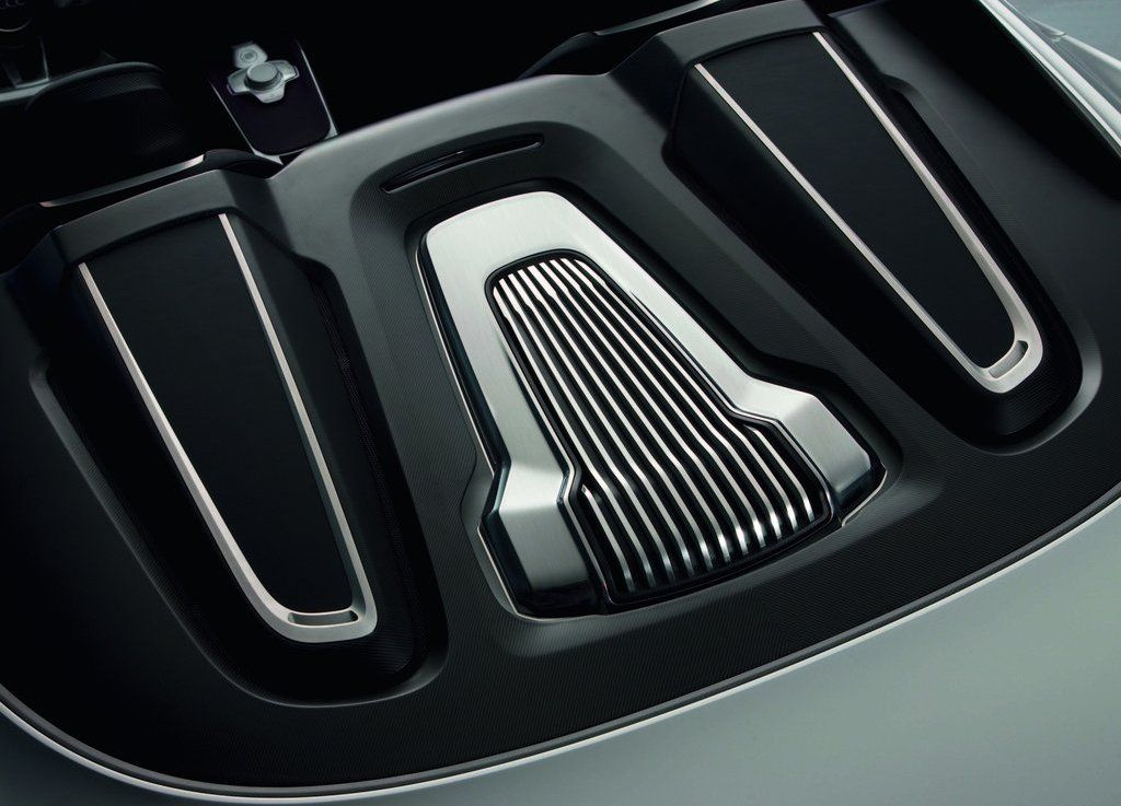 2010 Audi E Tron Spyder Engine (View 2 of 9)