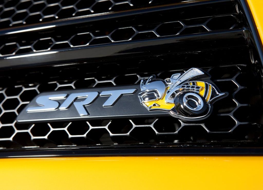 2012 Dodge Charger Srt8 Super Bee Emblem (View 2 of 10)