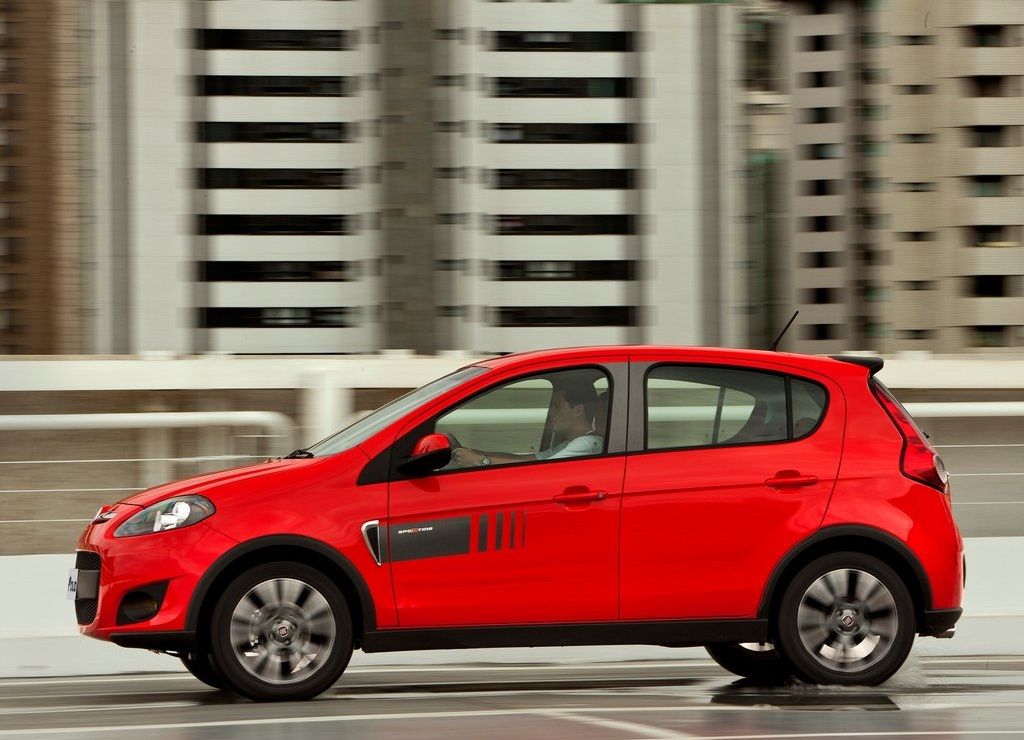 2012 Fiat Palio Side (View 3 of 10)