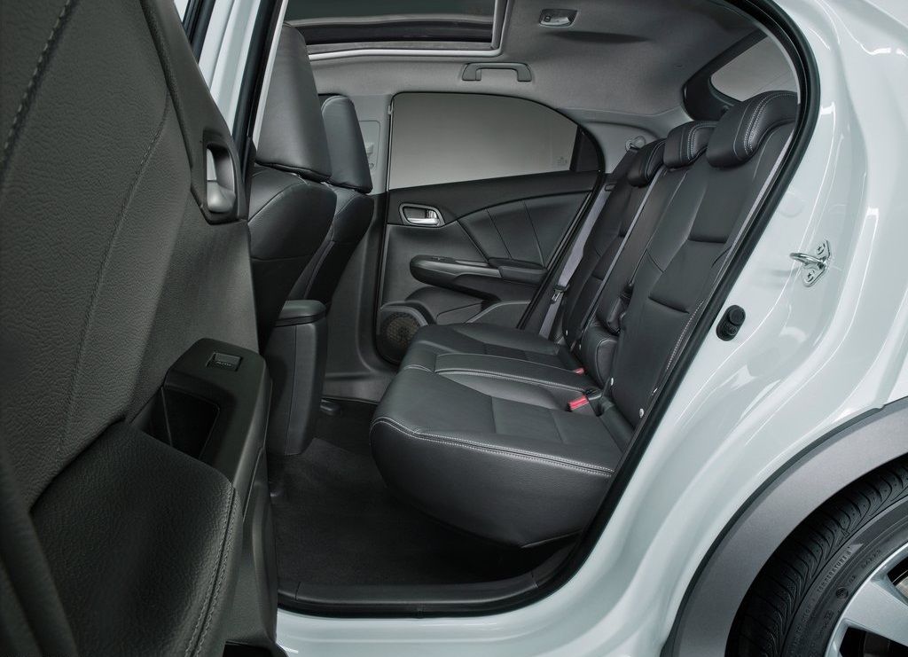 2012 Honda Civic Eu Version Interior  (View 4 of 11)