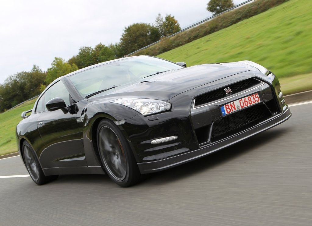 2012 Nissan Gt R (View 7 of 9)