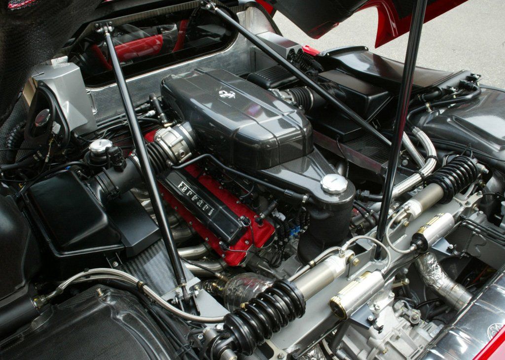 2002 Ferrari Enzo Engine (View 5 of 11)