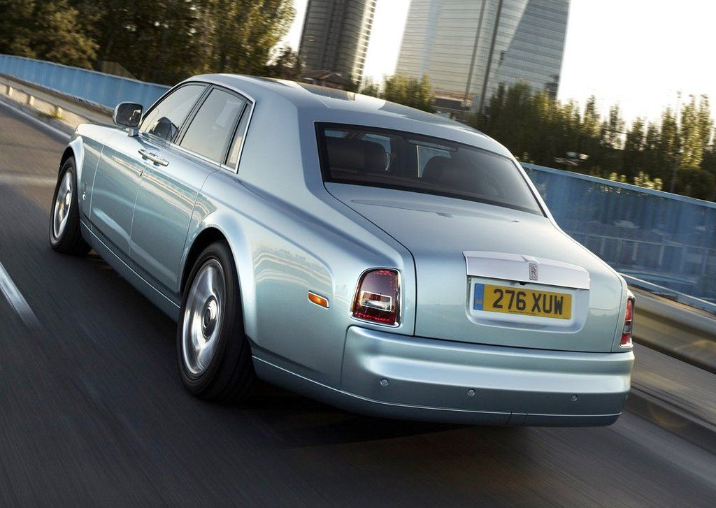 2011 Rolls Royce 102EX Electric Rear (View 4 of 10)