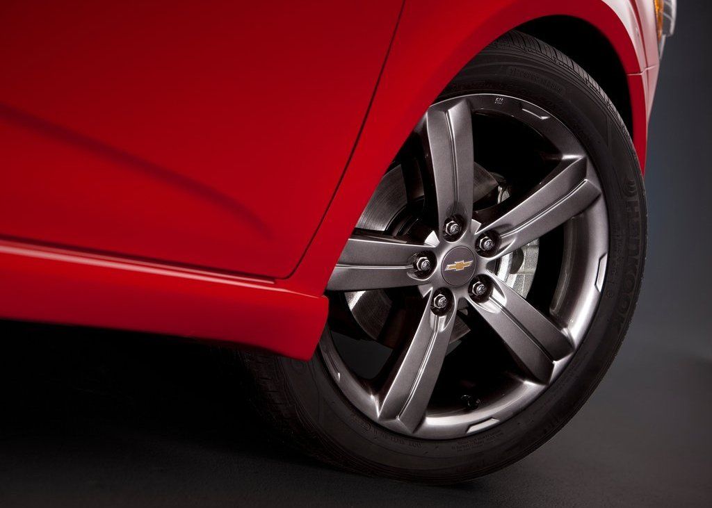 2013 Chevrolet Sonic Rs Wheel (View 6 of 27)