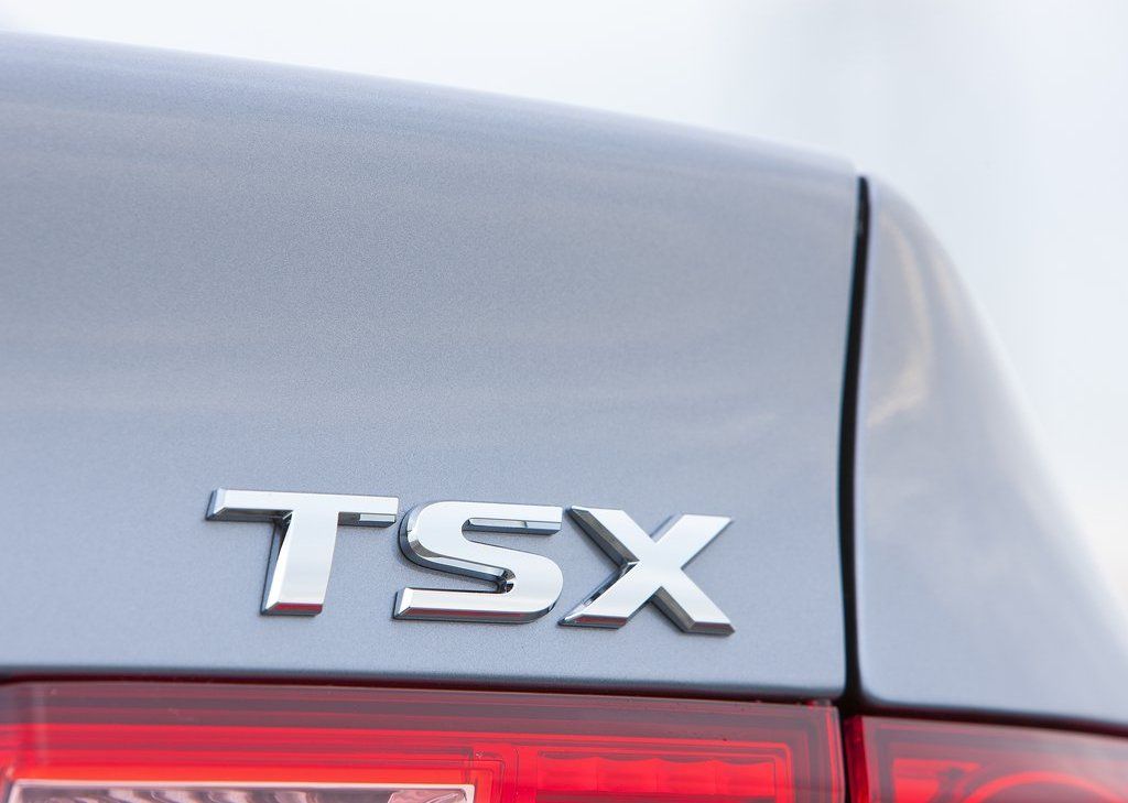 2011 Acura TSX Sedan Emblem (View 1 of 10)