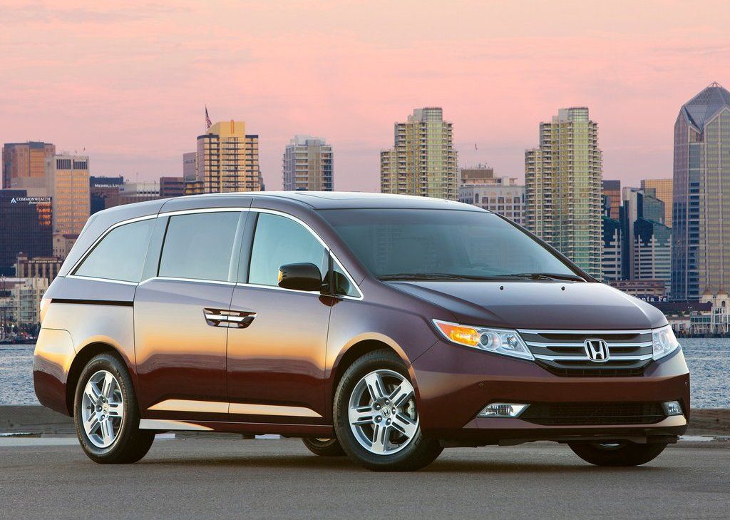 2012 Honda Odyssey (View 9 of 10)