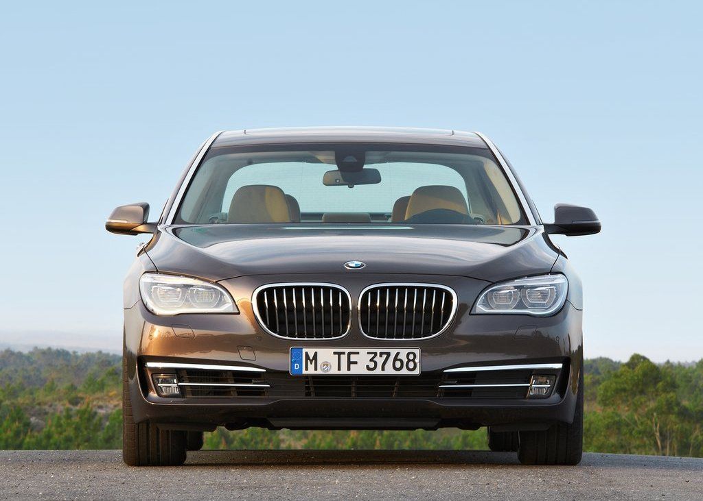2013 BMW 750Li Front (View 16 of 18)