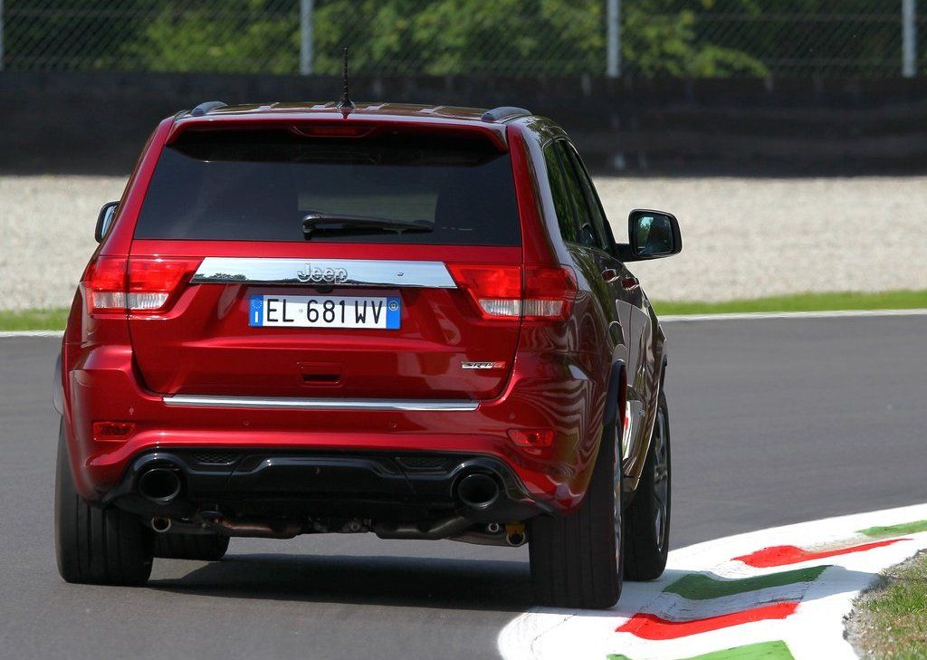 2012 Jeep Grand Cherokee SRT8 Rear (View 14 of 21)