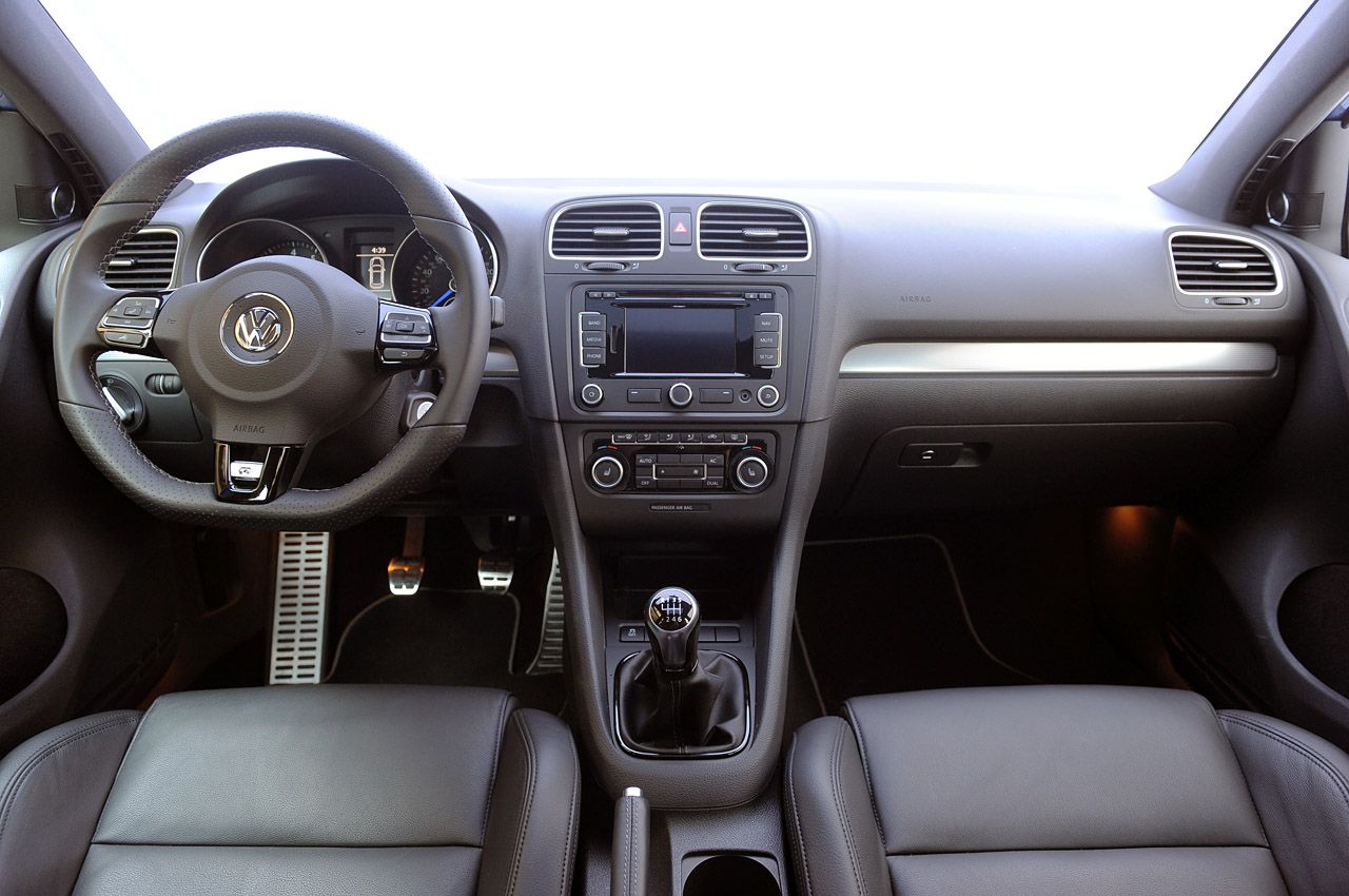 2012 Volkswagen Golf R Interior (View 9 of 16)