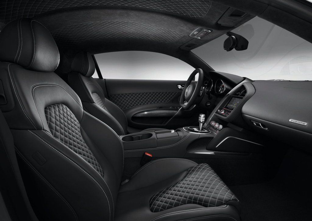 2013 Audi R8 V10 Interior (View 1 of 4)