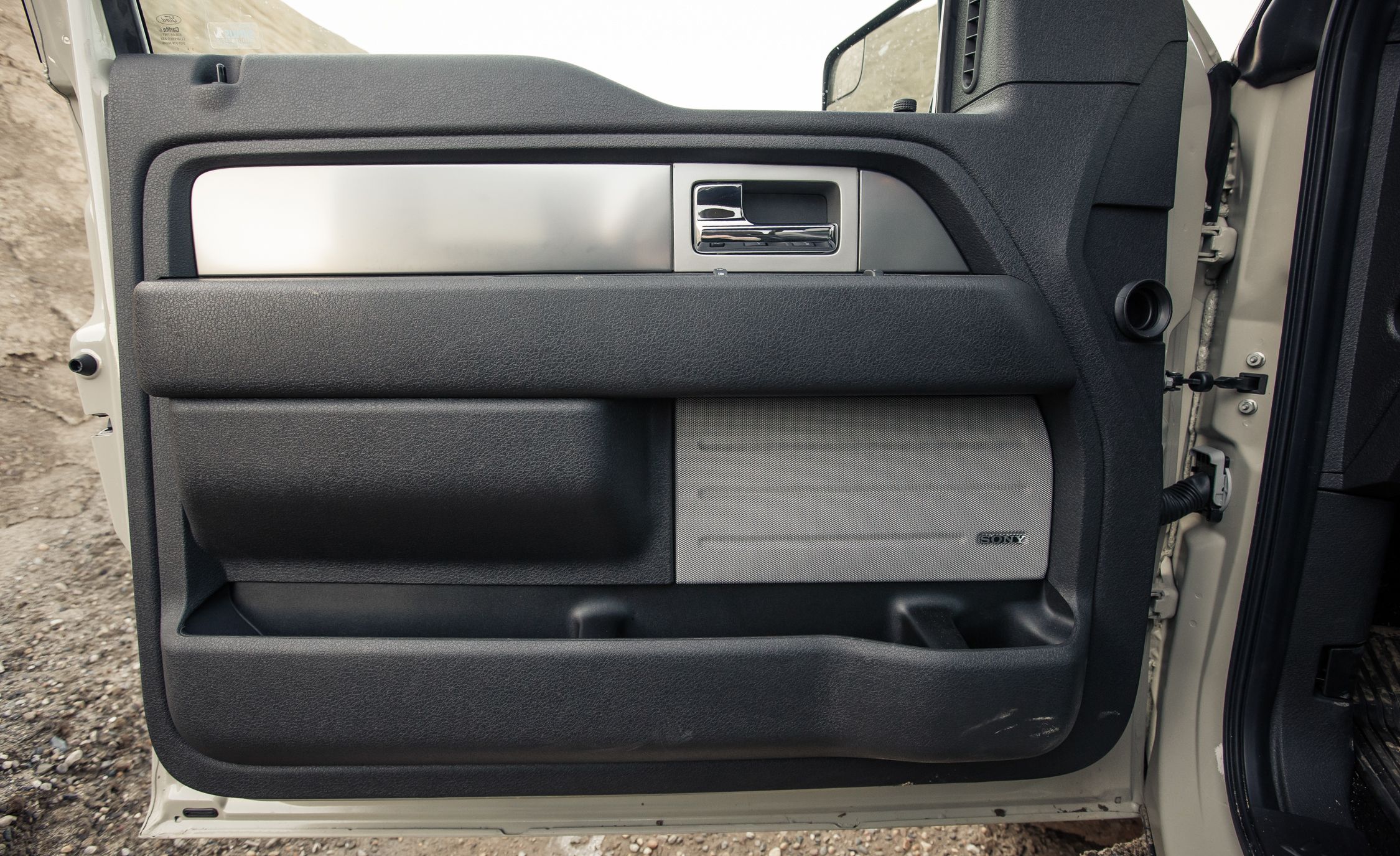 2013 Ford F 150 Svt Raptor Supercab Interior View Door Panel (View 18 of 39)