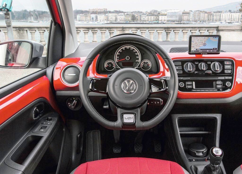 2014 Volkswagen Cross Up Interior (View 3 of 7)