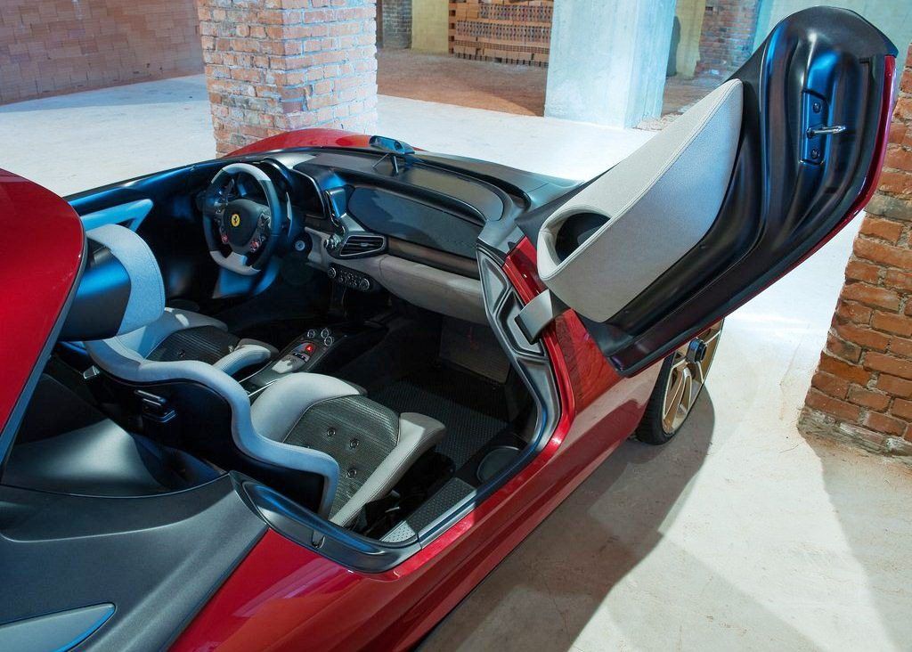 2013 Ferrari Sergio Concept Interior (View 3 of 7)