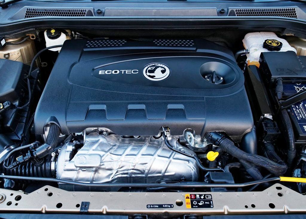 2013 Vauxhall Cascada Engine (View 1 of 8)