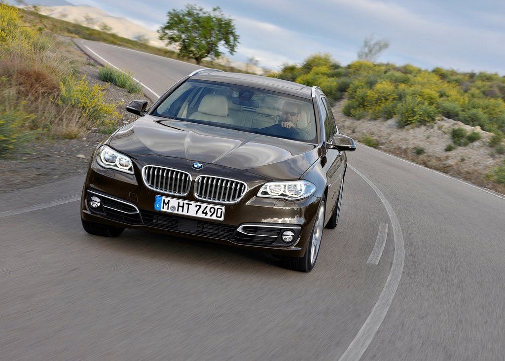2014 BMW 5 Series Touring Front View (View 4 of 9)