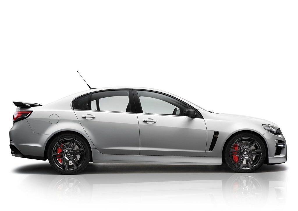 2014 Vauxhall VXR8 Side View (View 4 of 6)