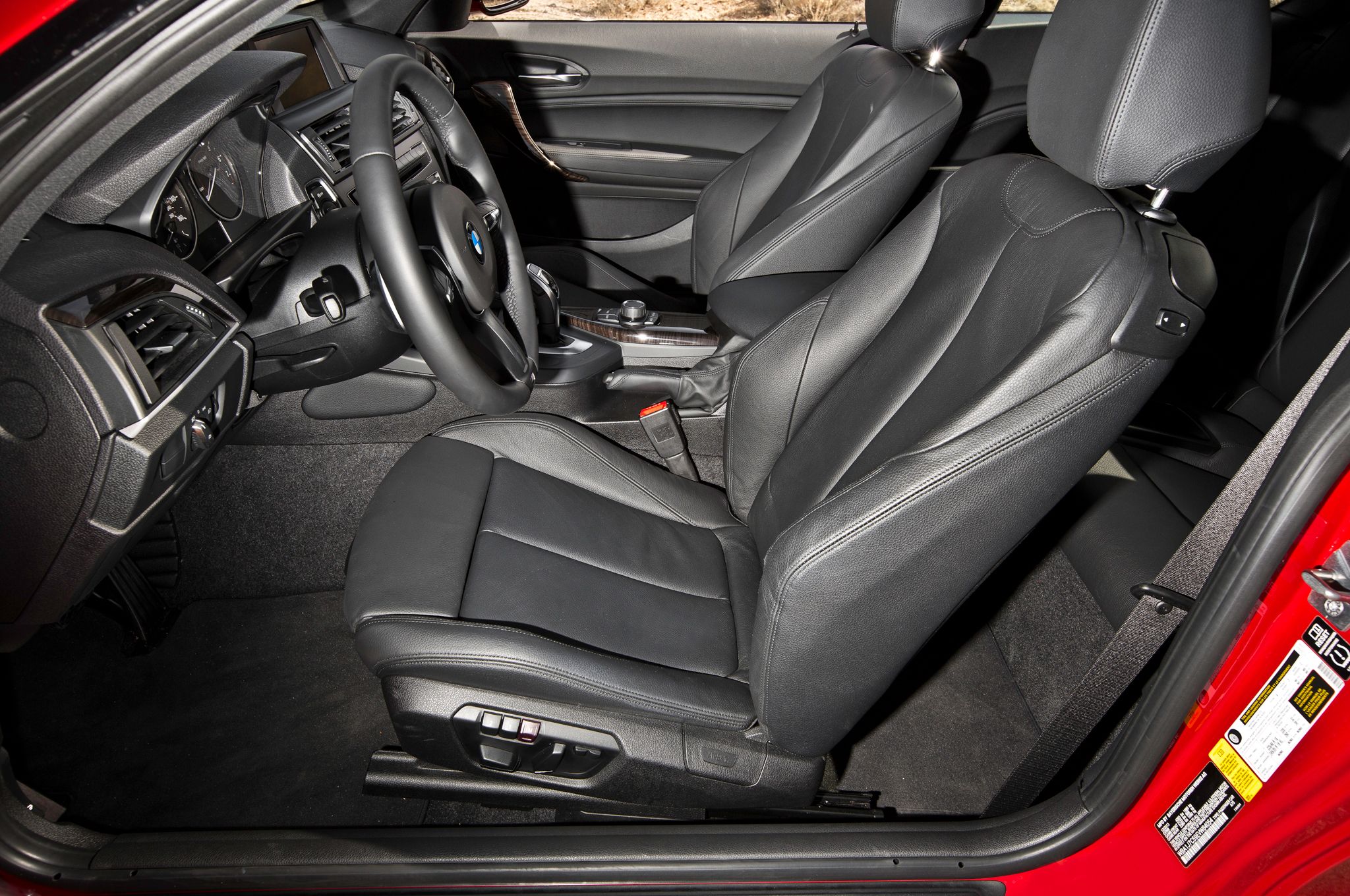 2014 Bmw M235i Front Interior Seats (View 8 of 8)
