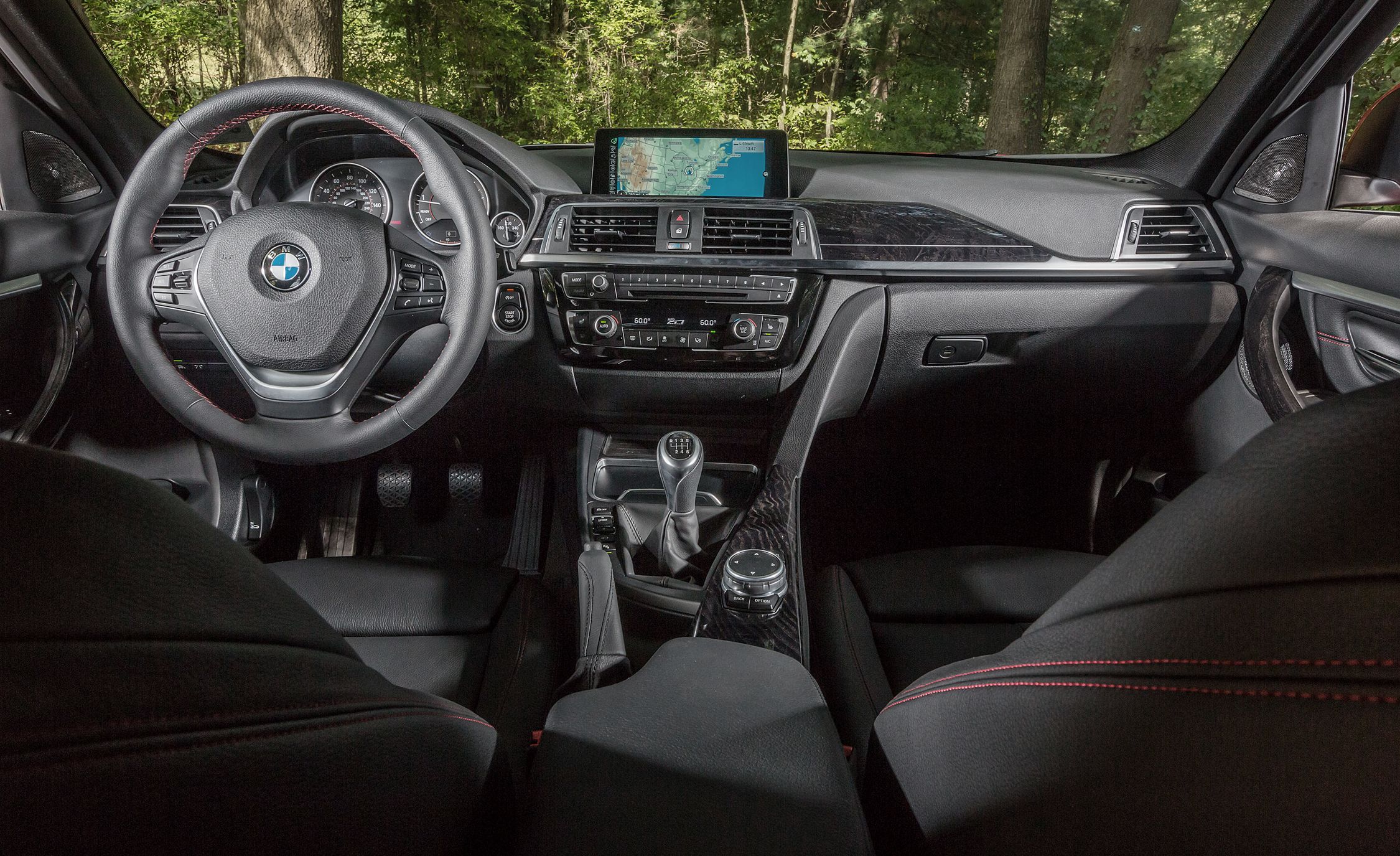 2016 BMW 340i (View 13 of 14)