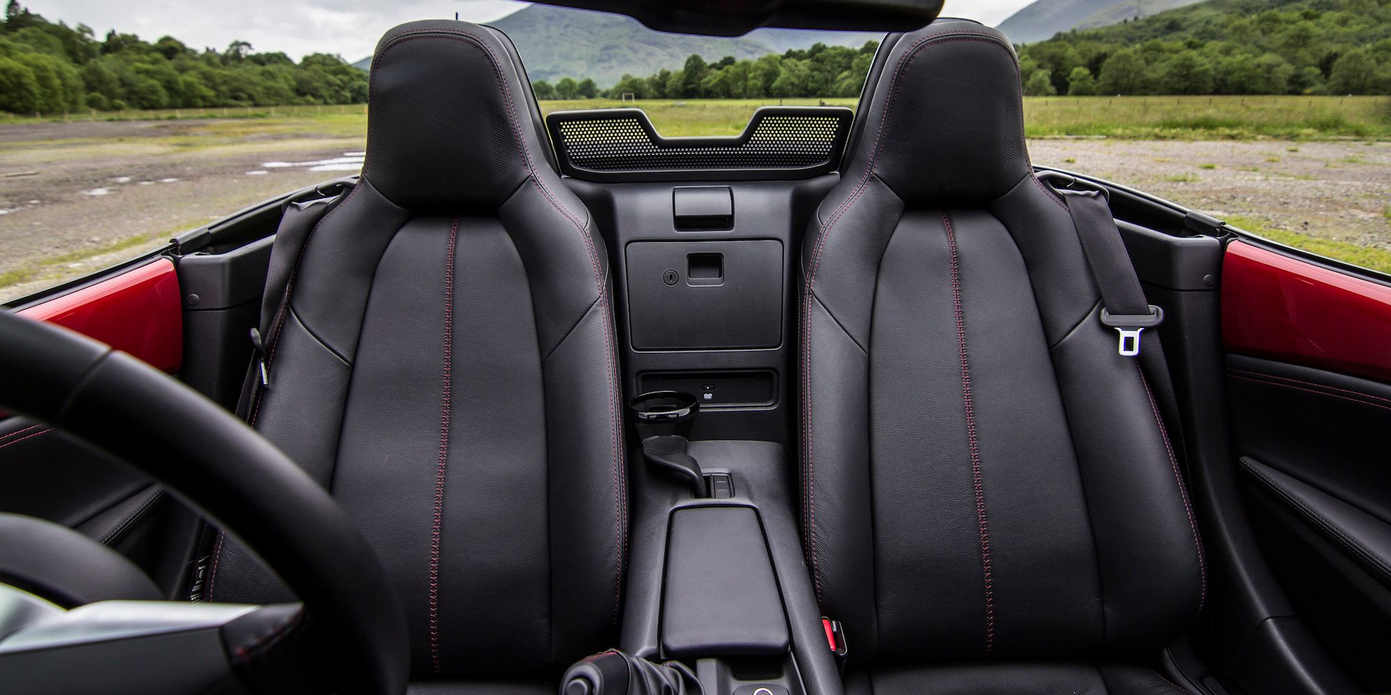 2016 Mazda Mx 5 Seats Interior (View 7 of 31)
