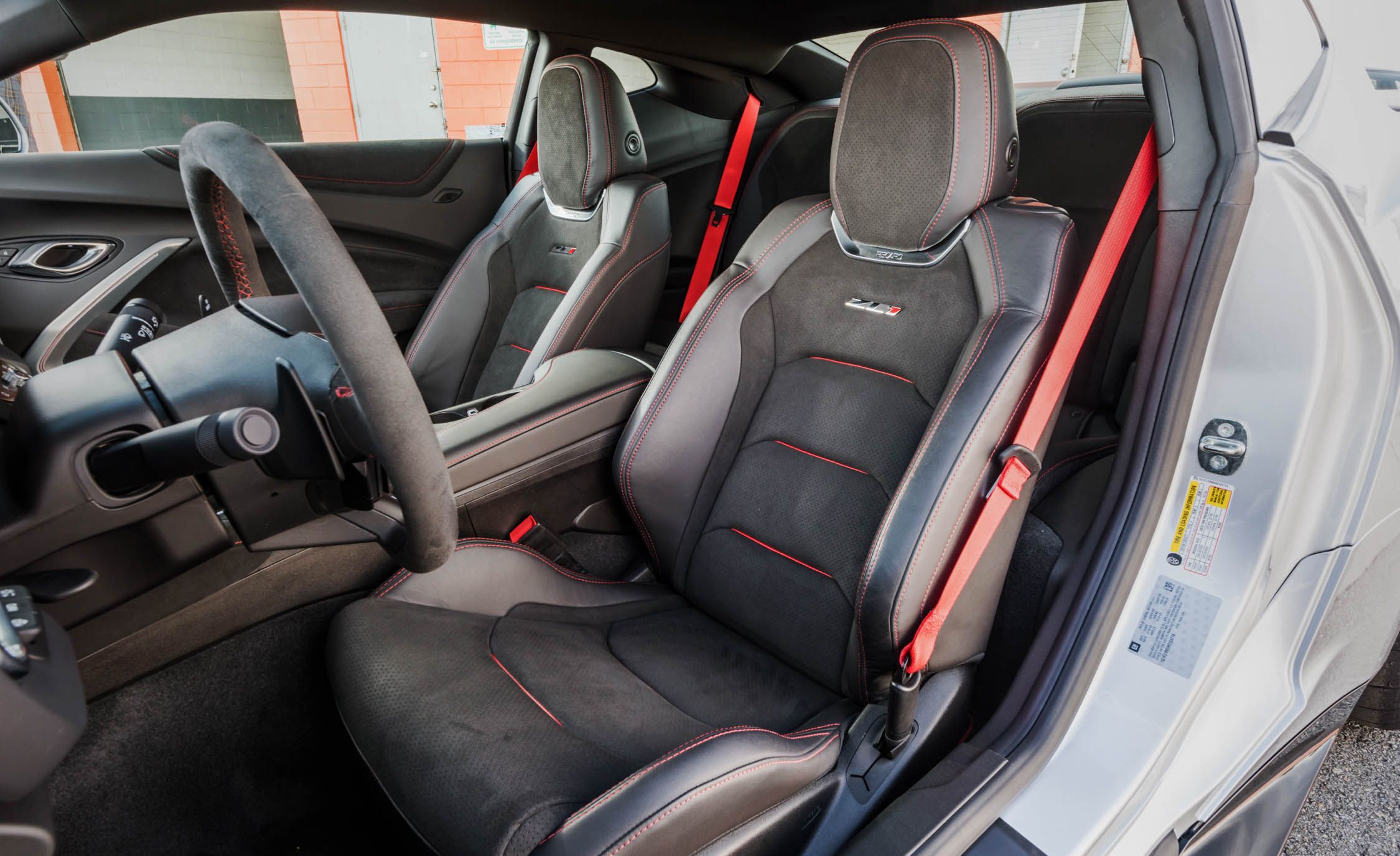 2017 Chevrolet Camaro Zl1 Interior Seats Front (View 28 of 62)