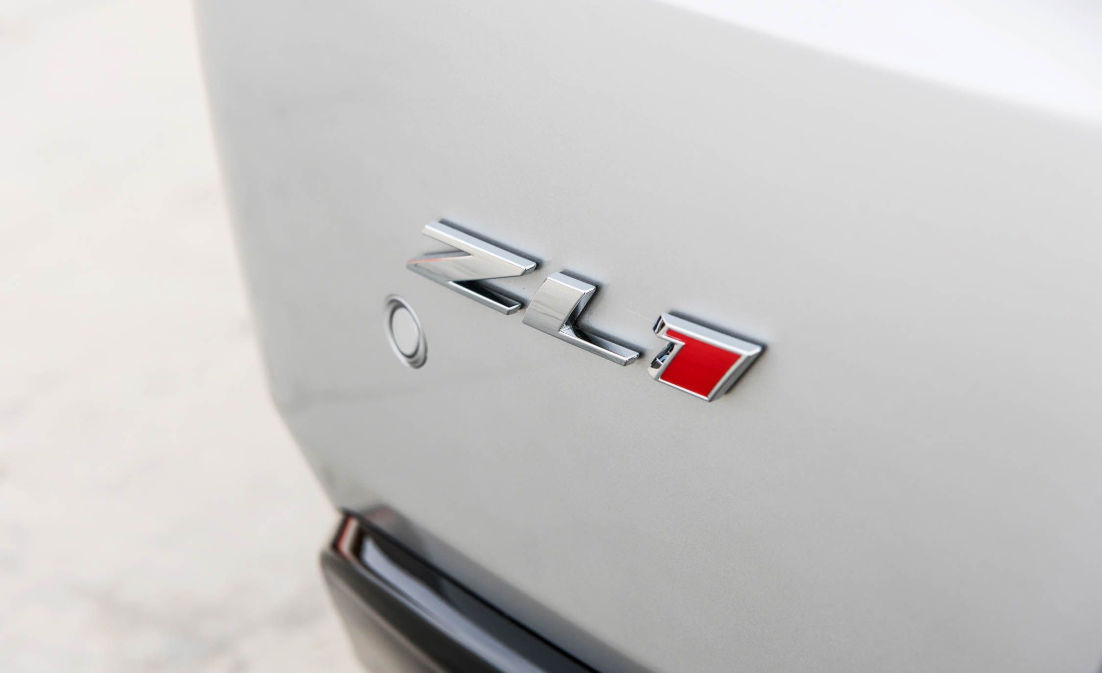 2017 Chevrolet Camaro ZL1 White Exterior View Rear Emblem (View 19 of 62)