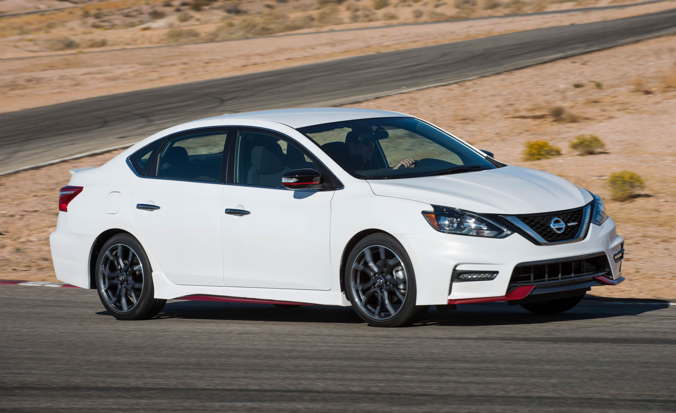 2017 Nissan Sentra NISMO (View 3 of 22)
