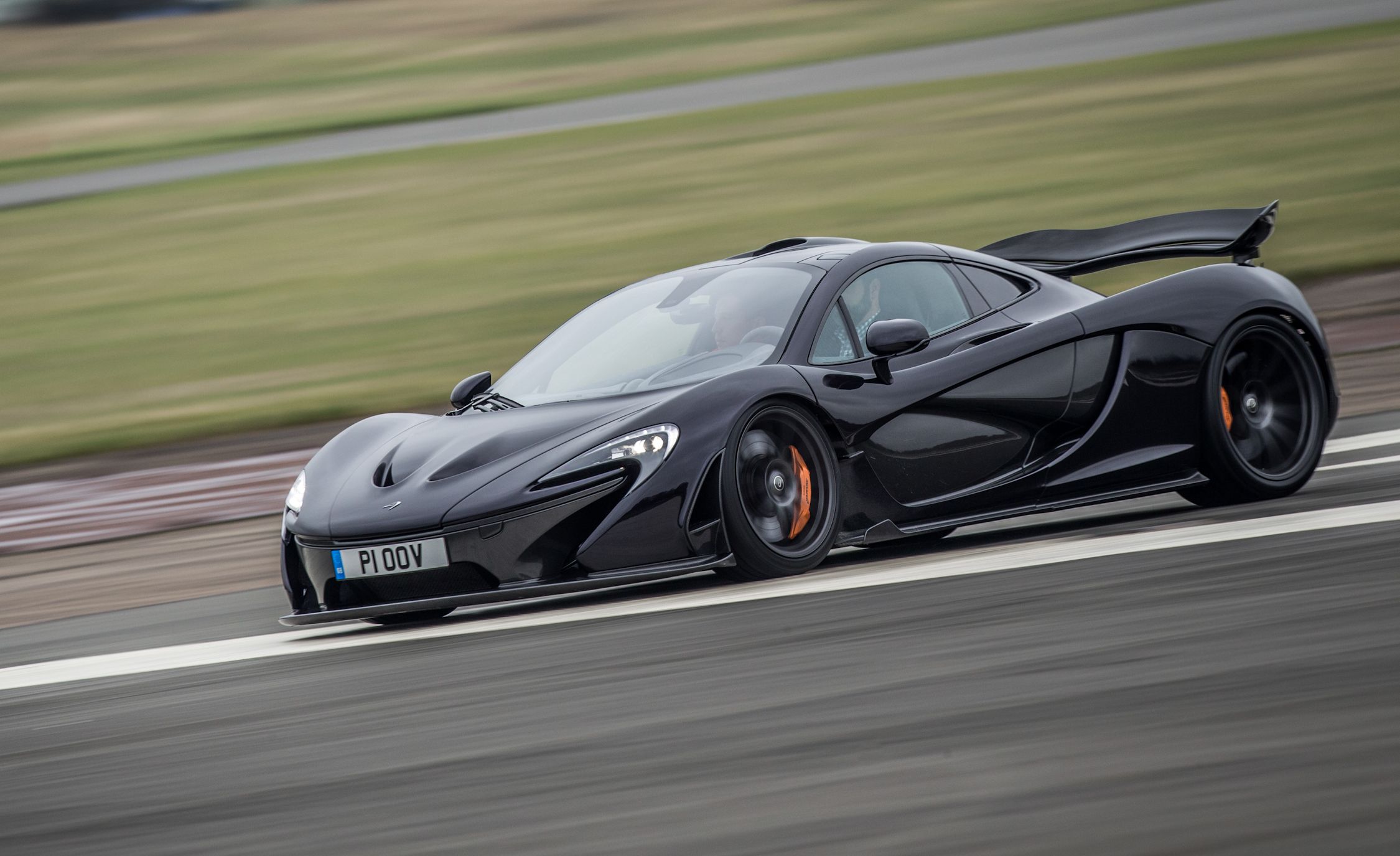 2014 McLaren P (View 7 of 53)