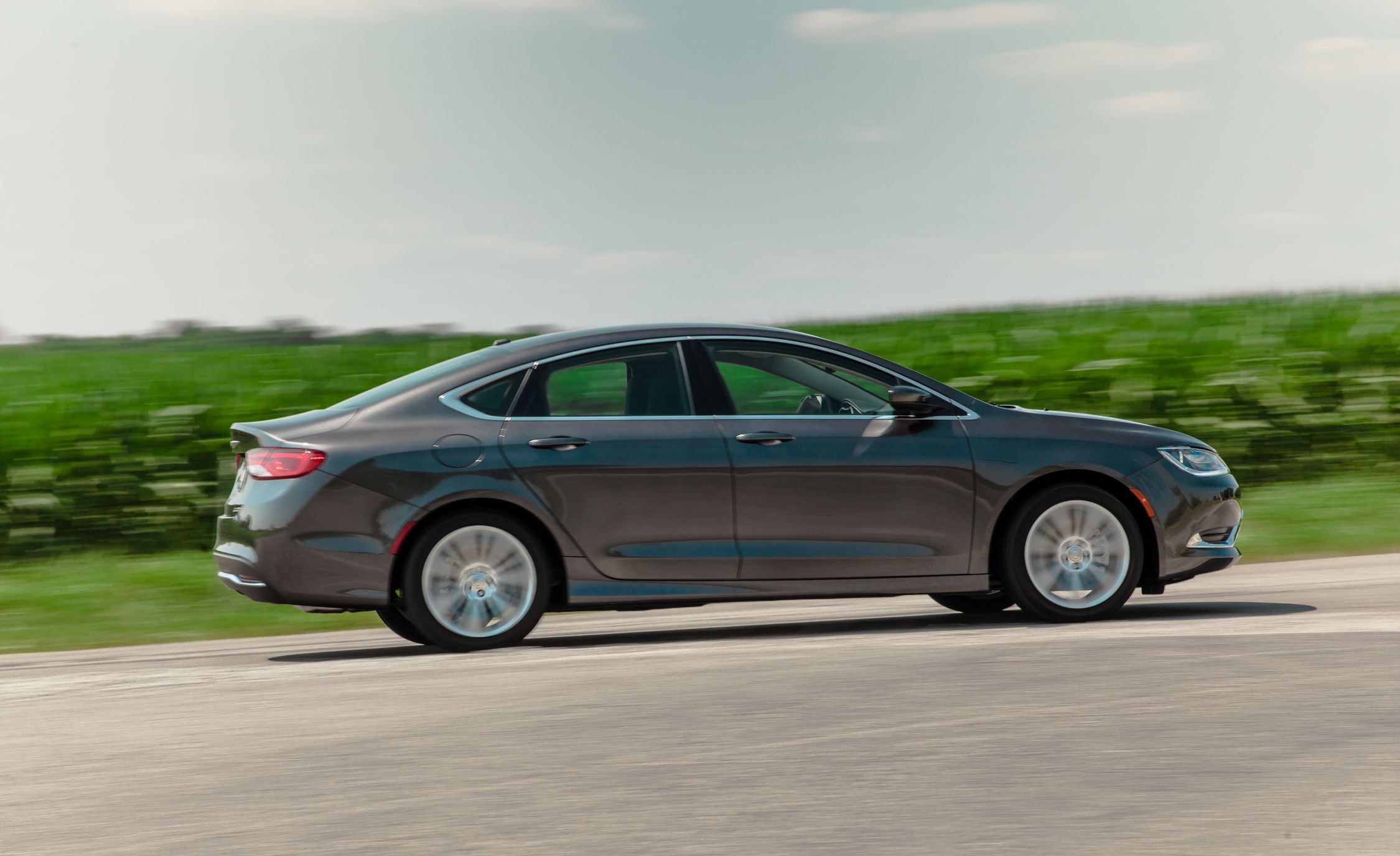 2015 Chrysler 200 Limited (View 13 of 19)