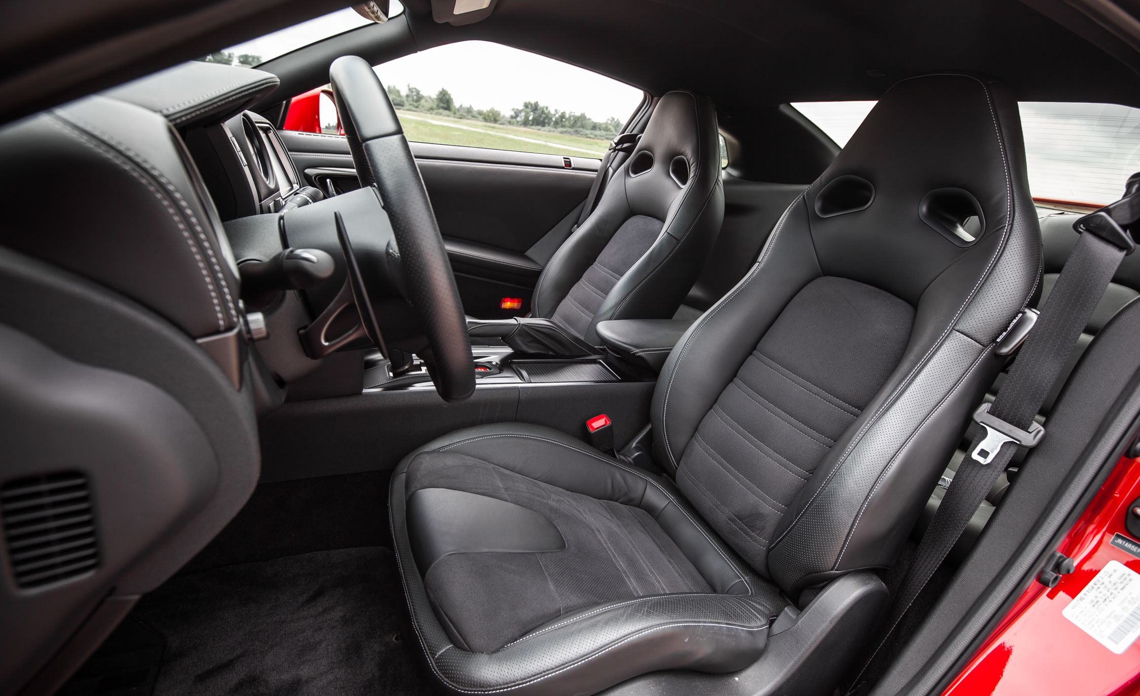 2015 Nissan Gt R Interior (View 13 of 25)