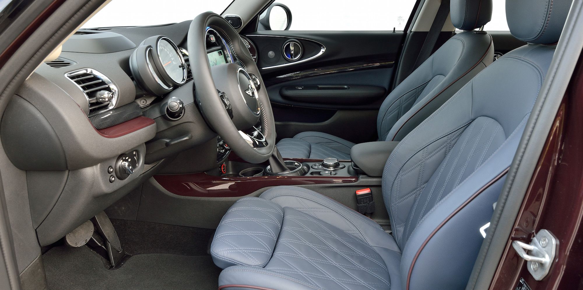 2016 Mini Cooper S Clubman Front Seats Interior (View 15 of 17)