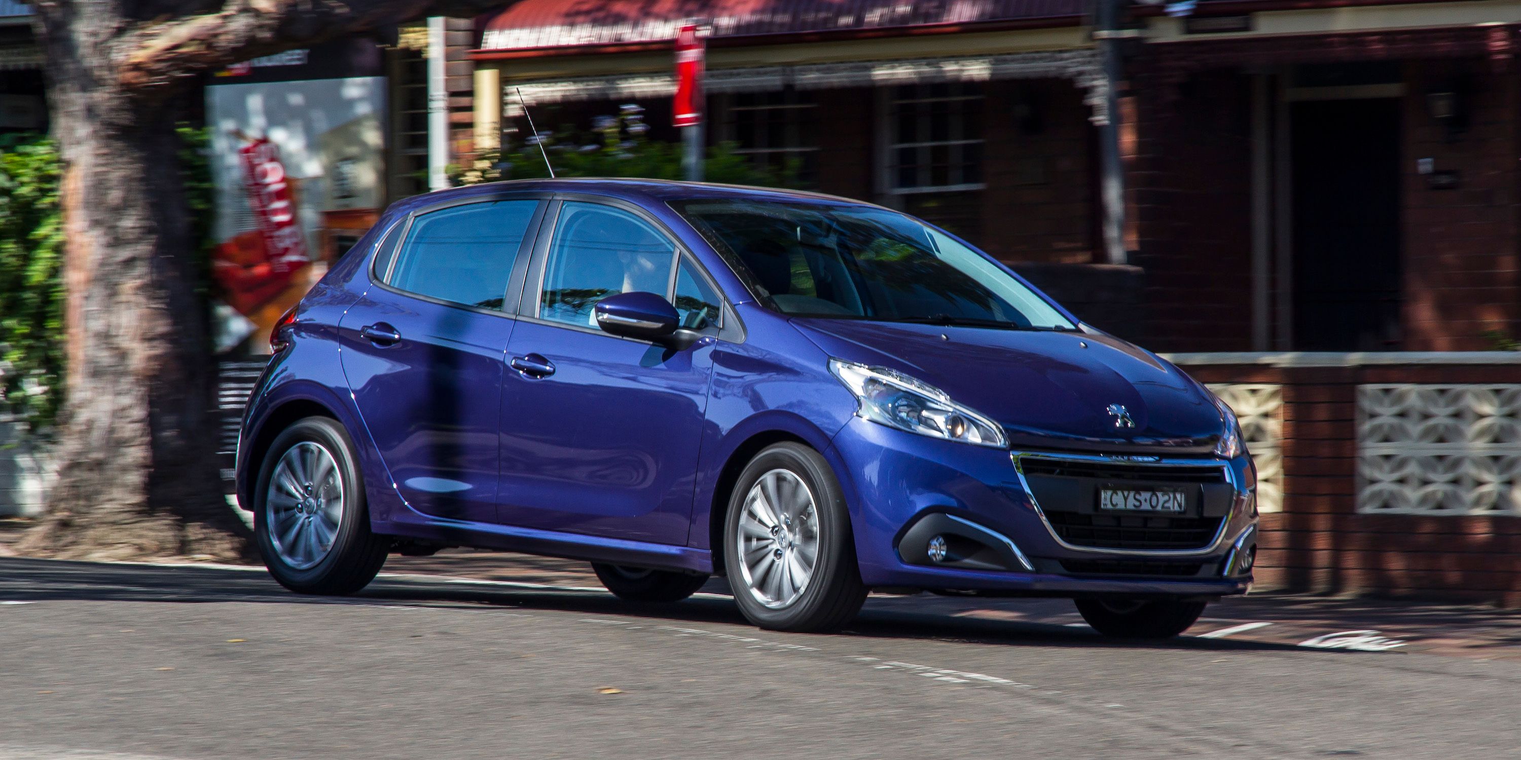 2016 Peugeot 208 Active (View 9 of 16)