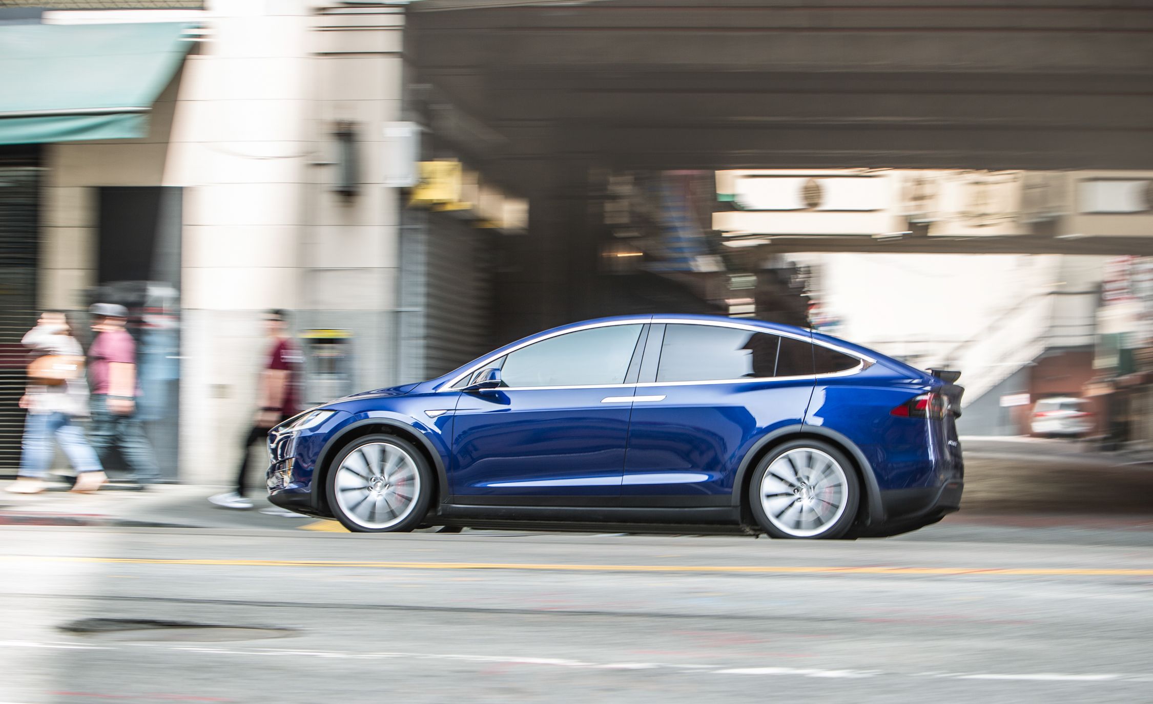 2016 Tesla Model X (View 12 of 13)