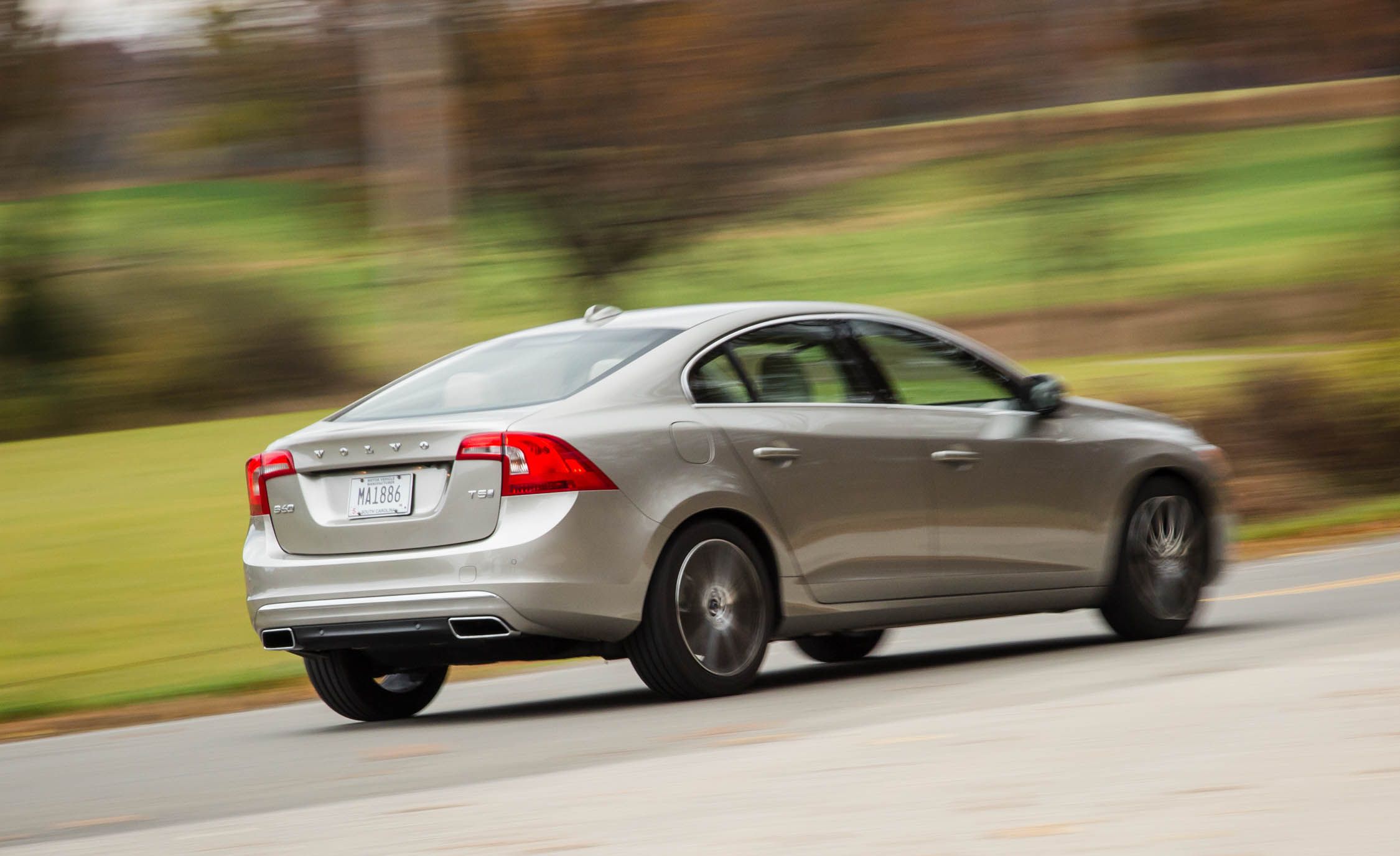 2016 Volvo S60 T5 Inscription Test Rear Side View (View 9 of 28)