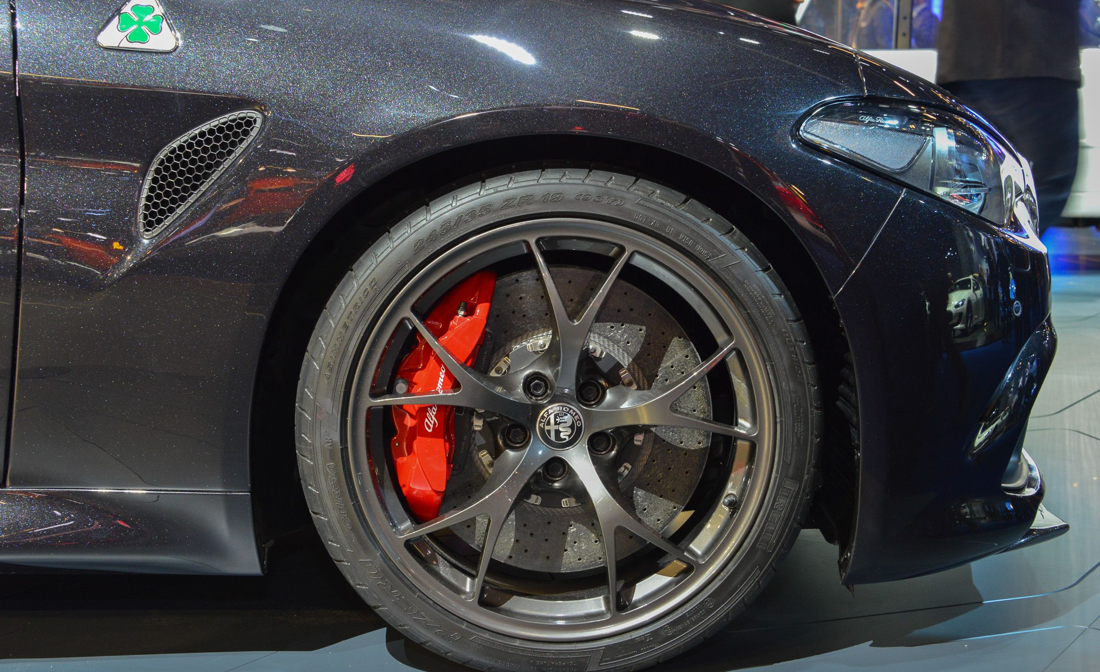 2017 Alfa Romeo Giulia Quadrifoglio Wheel Trim (View 3 of 29)