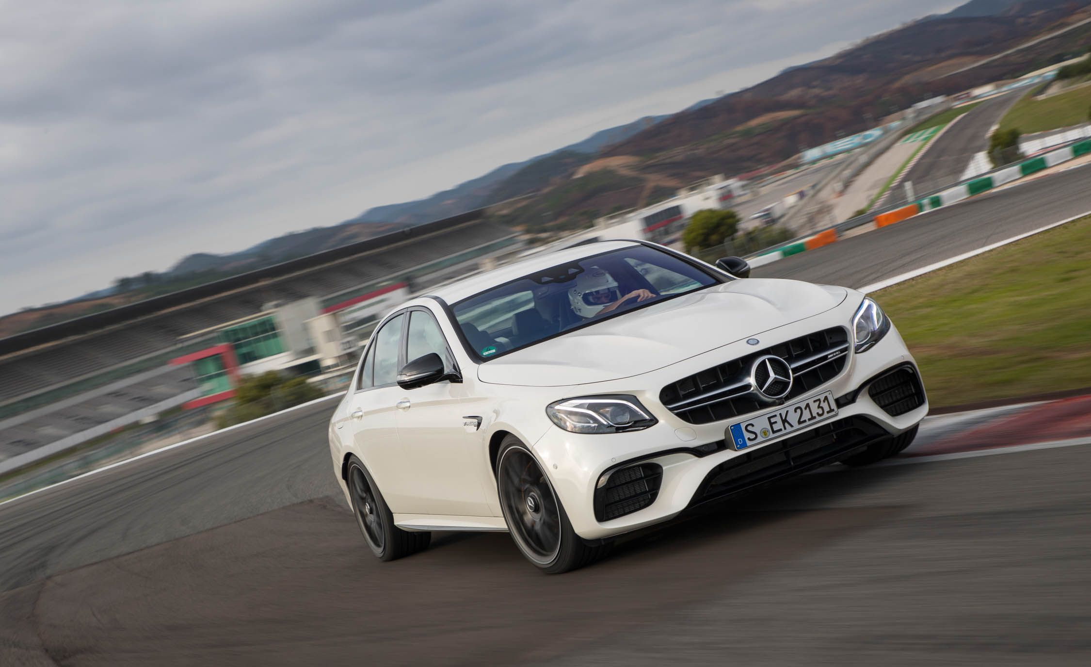2018 Mercedes Amg E63s White Performance Test (View 12 of 41)