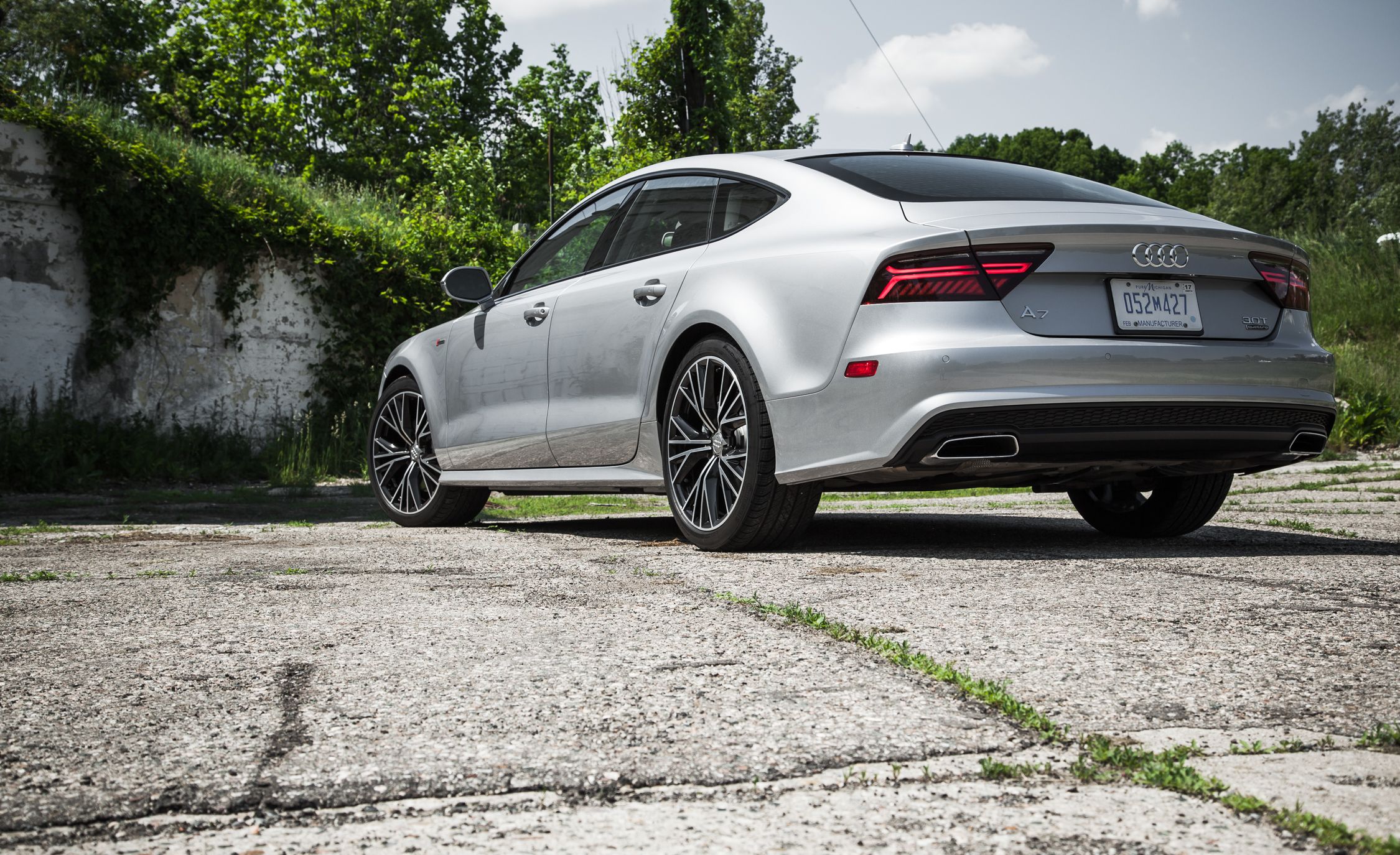 2016 Audi A7 Exterior Rear And Side (View 25 of 26)