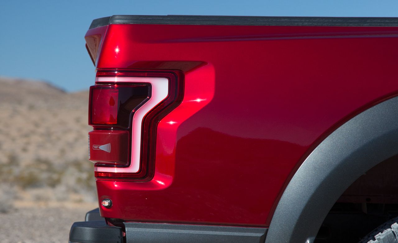 2017 Ford F 150 Raptor SuperCab Exterior View Taillight (View 45 of 47)