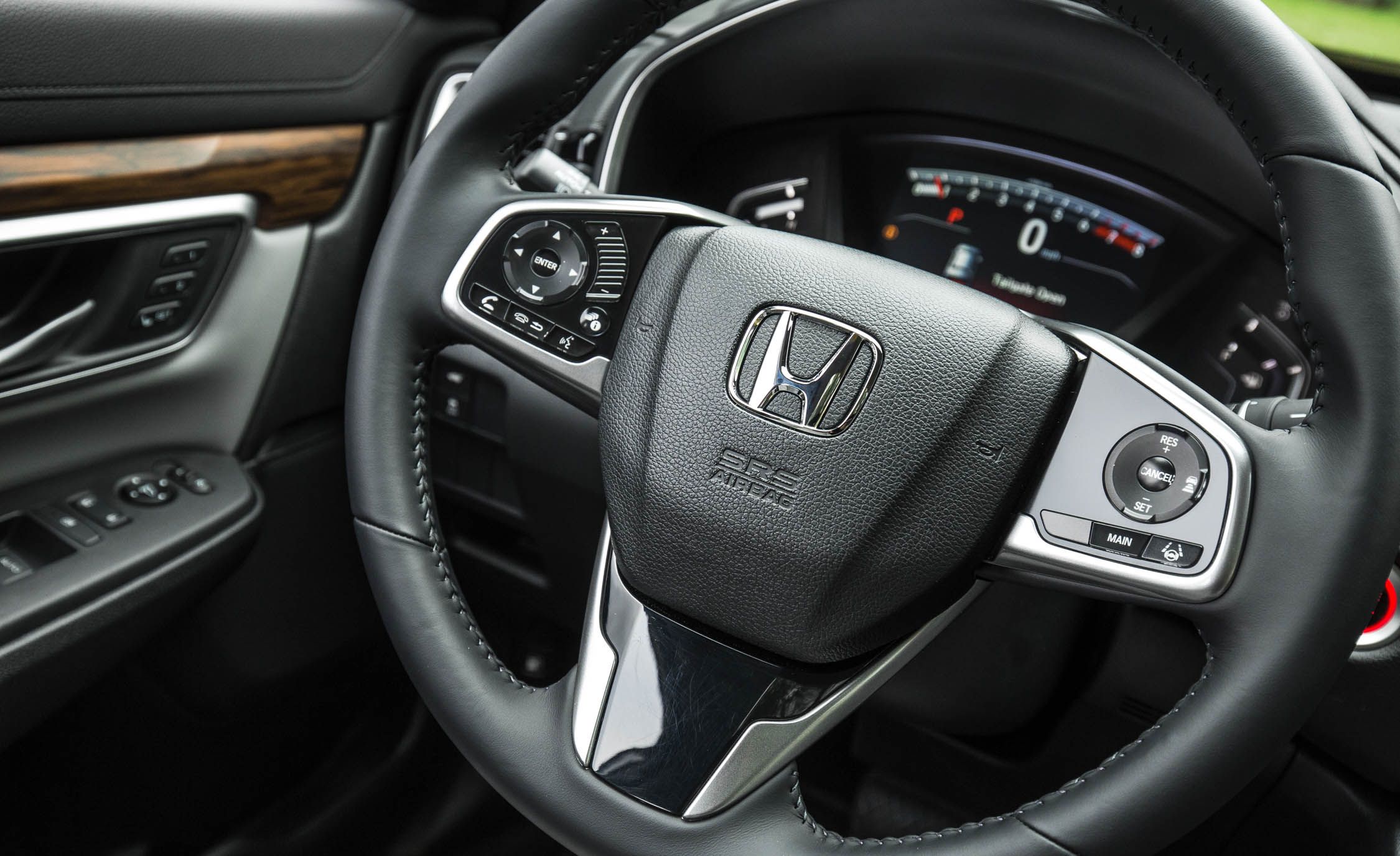 2017 Honda CR V Interior (View 10 of 28)