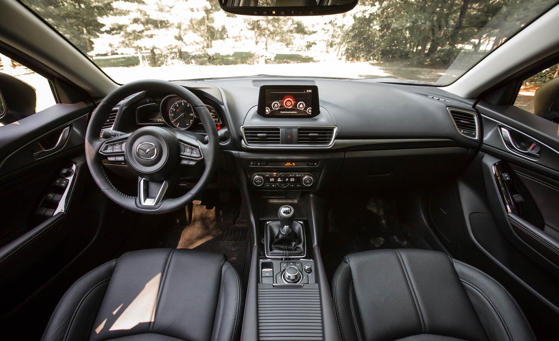 2017 Mazda3 Hatchback Interior (View 26 of 40)