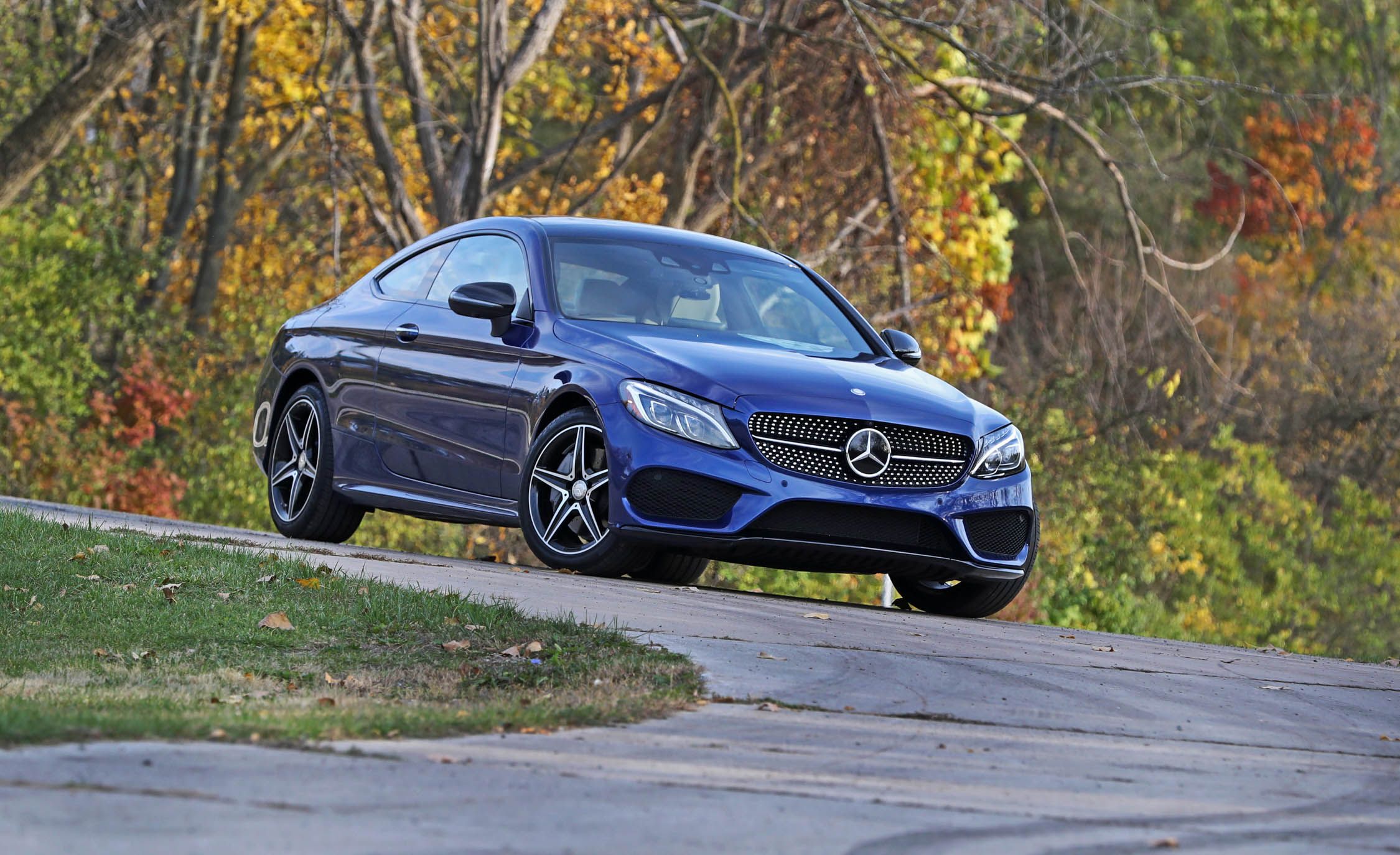2017 Mercedes Benz C300 4MATIC Coupe Exterior Front Corner (View 43 of 44)