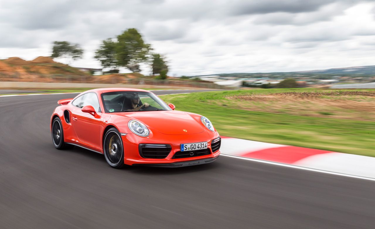 2017 Porsche 911 Turbo S Red (View 21 of 58)