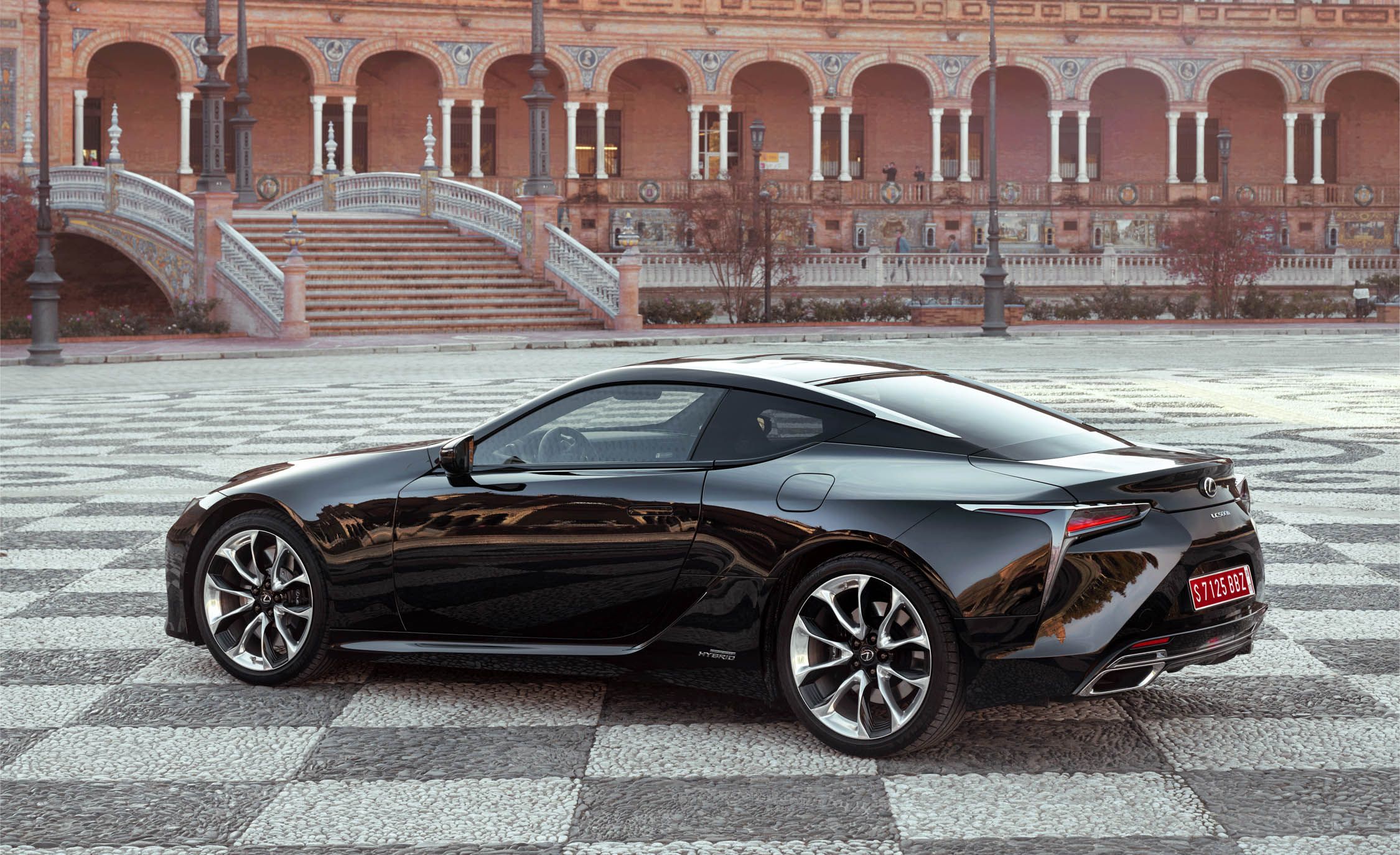 2018 Lexus Lc 500h Black Exterior Side And Rear (Gallery 55 of 84)