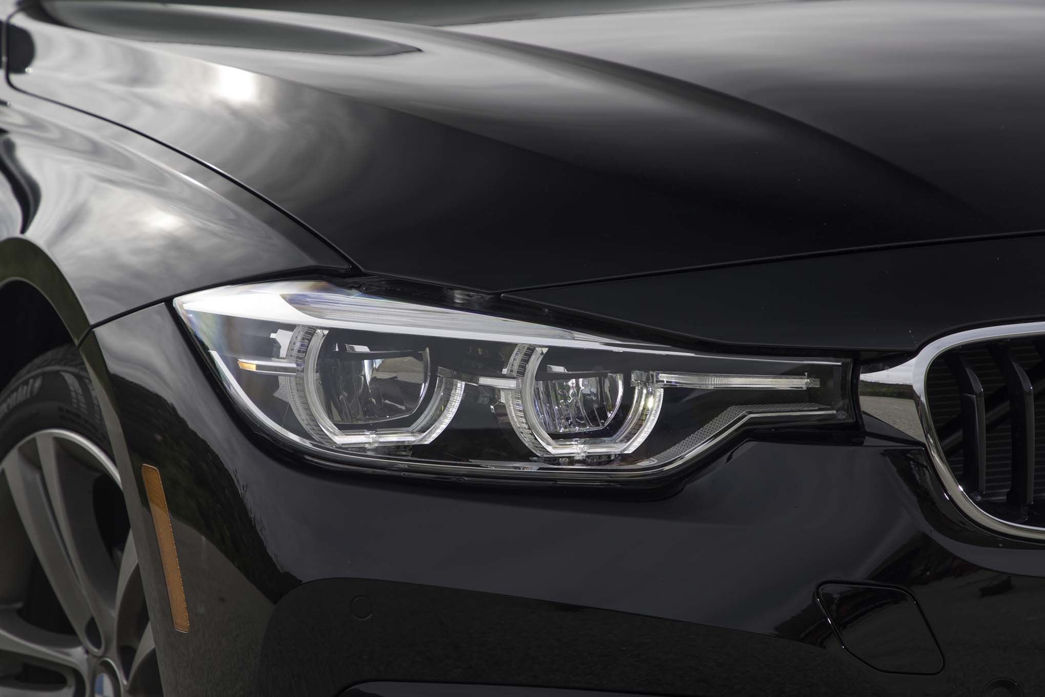 2017 BMW 330i Sedan Exterior View Headlight (View 41 of 59)