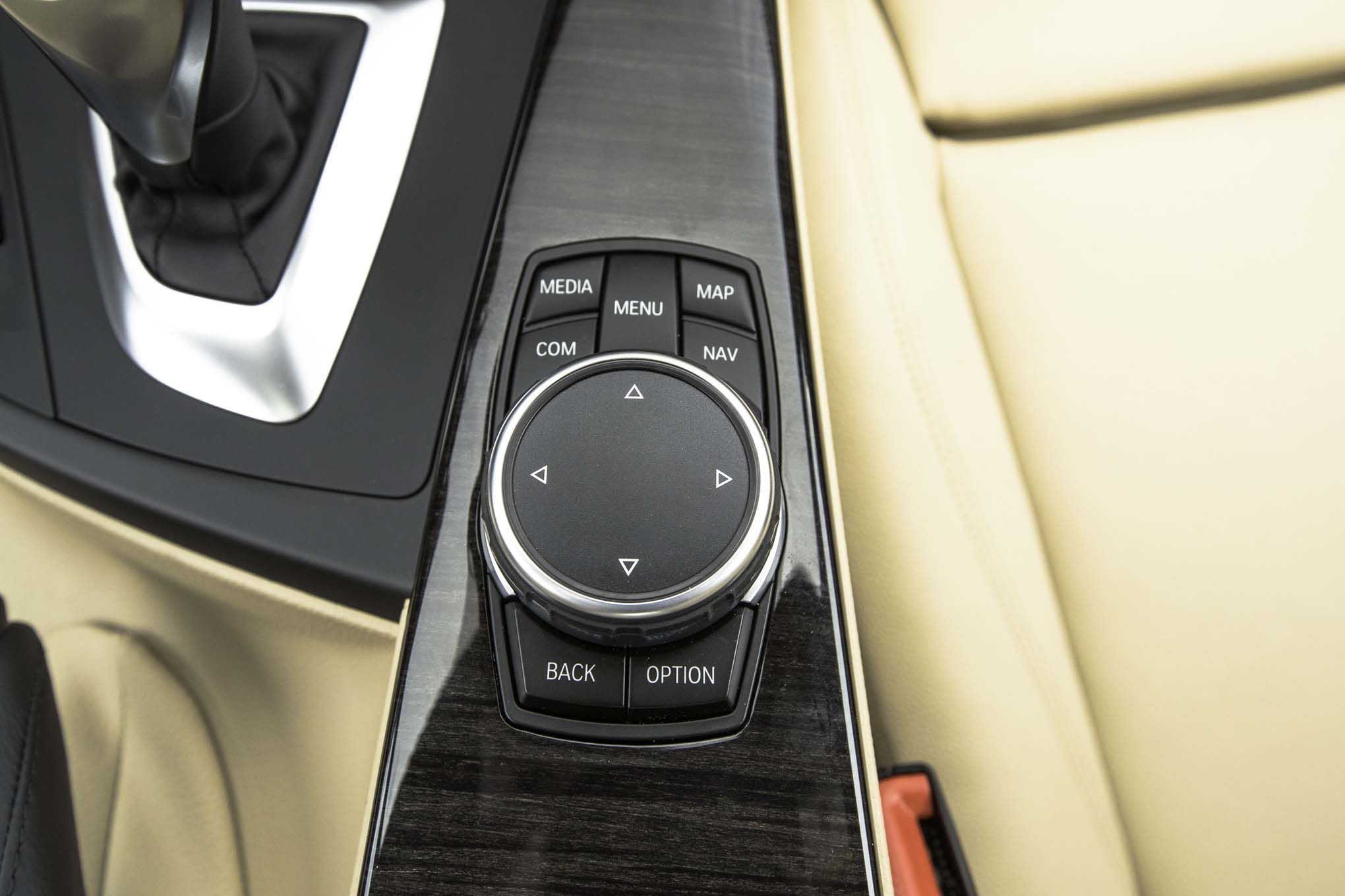 2017 BMW 330i Sedan Interior View Center Console Controls (View 54 of 59)