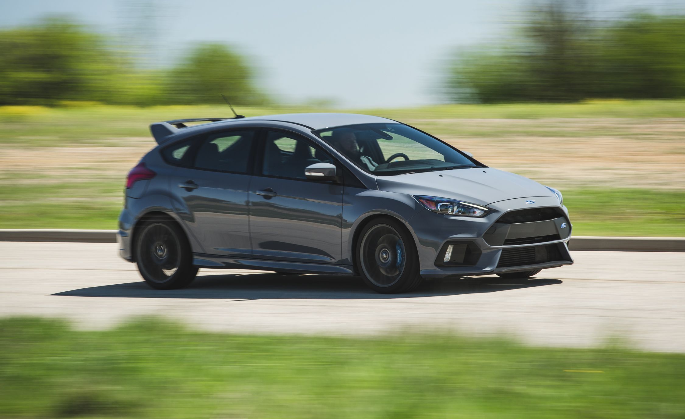 2017 Ford Focus Rs_0 (Gallery 105 of 105)