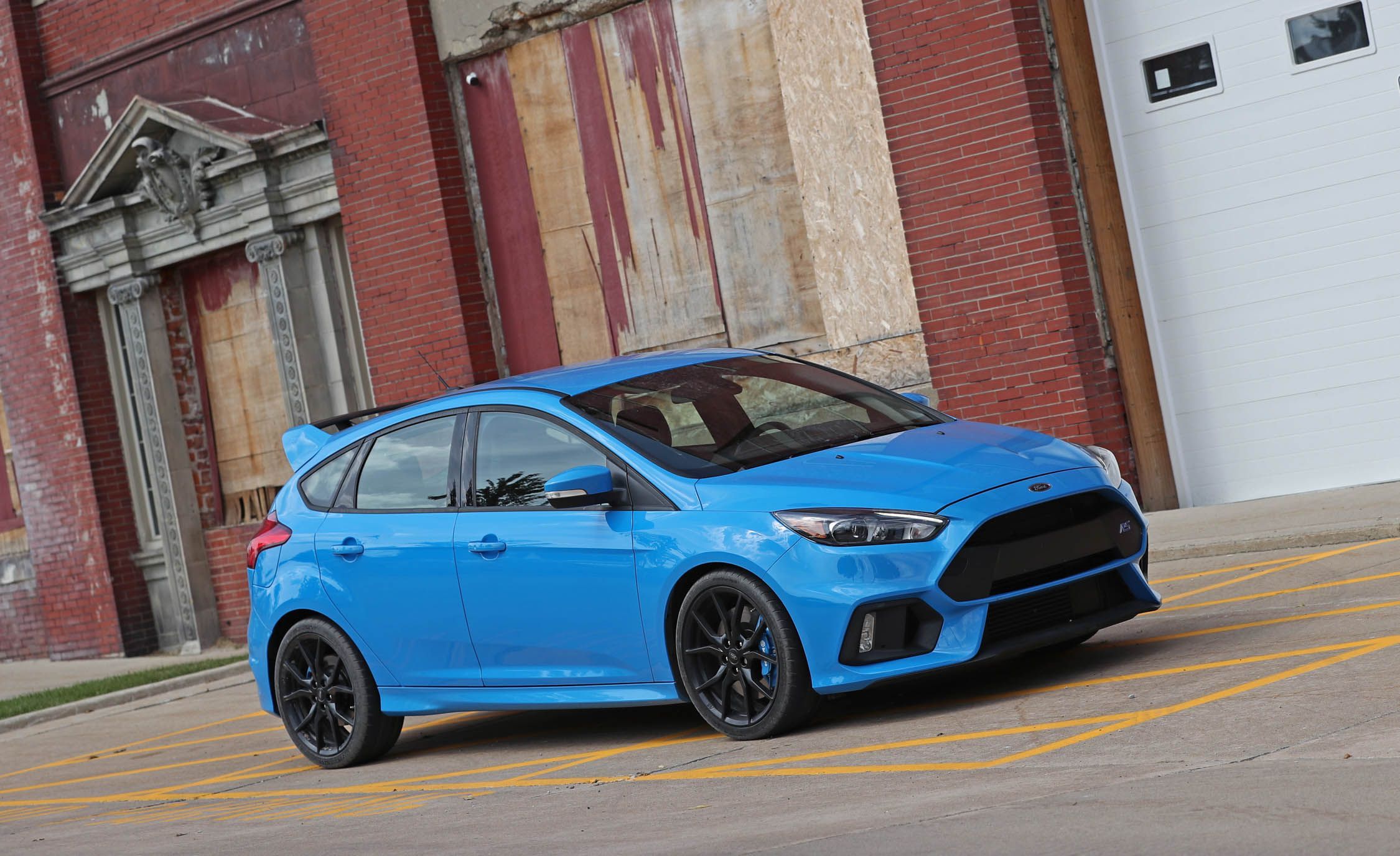 2017 Ford Focus Rs  (View 76 of 105)
