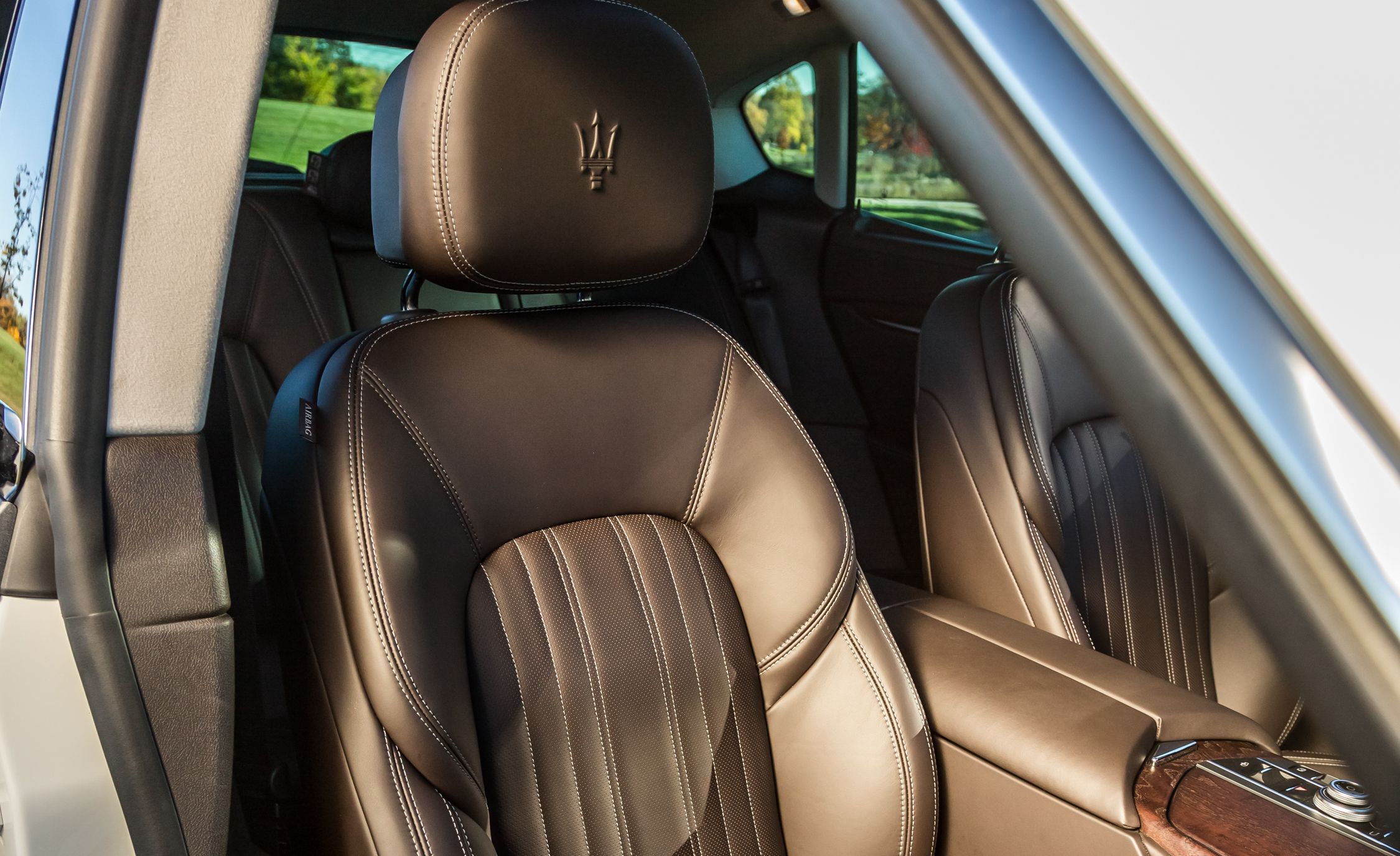 2017 Maserati Levante S Q4 Interior Seats Front (View 11 of 21)