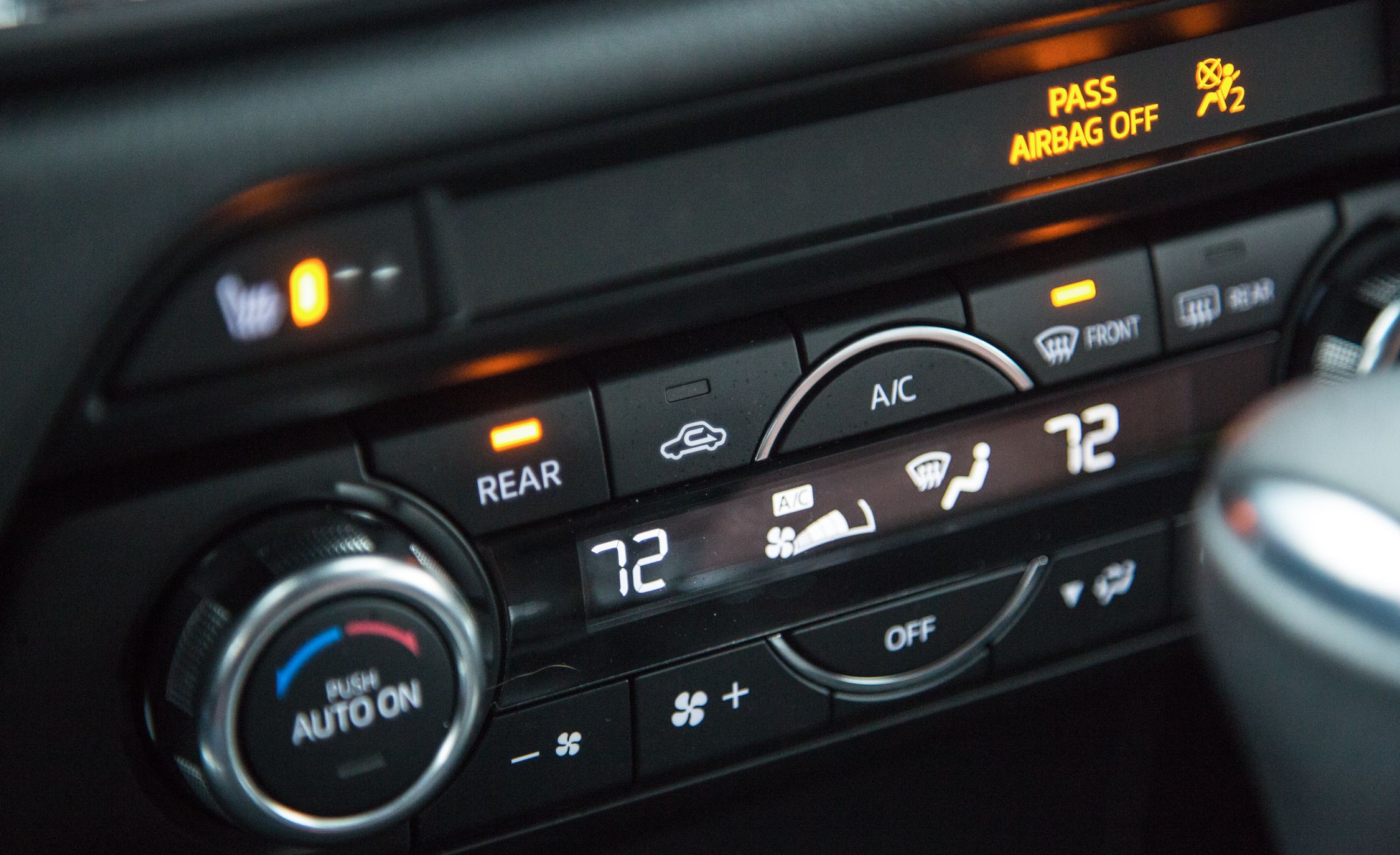 2017 Mazda CX 9 Interior View Climate Control (View 12 of 28)